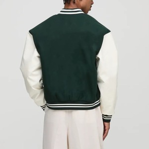 Veste universitaire OEM pour hommes et femmes, en laine avec manches en cuir, veste bomber de baseball, veste Letterman brodée à la demande, en polyester - Product Image 2