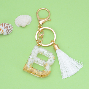 Llavero de Coche con Borla Blanca y Letras de la A a la Z, Llavero de Resina Epoxi, Bonito y en Oferta - Product Image 3
