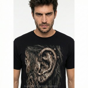 T-shirt graphique personnalisé pour homme, impression numérique haut de gamme, motif oreilles de zombie effrayant, coton épais, streetwear, t-shirts tendance - Product Image 1