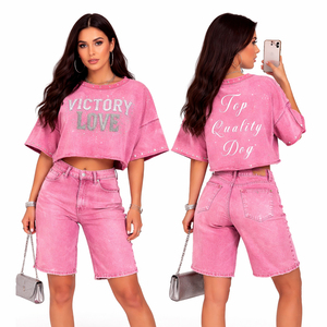 Conjunto de Top Corto Gris Lavado y Pantalones Cortos de Mezclilla para Mujer, Estilo Vintage, Casual, Veraniego, Conjunto de Dos Piezas - Product Image 3