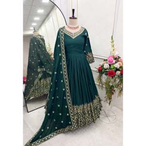 Ensemble de pent et de dupatta de créateur pour les fêtes, pour les vêtements indiens et pakistanais - Product Image 1