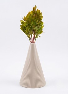 Iron Hot Sale Powder Coated Fancy Flower <b>Vase</b> Cone Shape with <b>Unique</b> Colors American Style Table Top Home Decor Flower <b>Vase</b> - Product Image 6