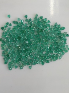 Ónix Verde Natural de 3 mm, Corte Trillón, Gema Suelta de la Mejor Calidad para la Elaboración de Joyas - Product Image 2
