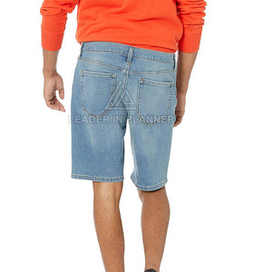 กางเกงยีนส์ขาสั้นผู้ชายดีไซน์ใหม่ สีพื้น สไตล์สตรีทแวร์ มีจำหน่าย - Product Image 4