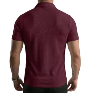 เสื้อยืดคอกลมแขนสั้นสีแดงเลือดหมูสำหรับผู้ชาย ทรงโอเวอร์ไซส์ ระบายอากาศได้ดี ลายมัดย้อม สไตล์ลำลอง - Product Image 2