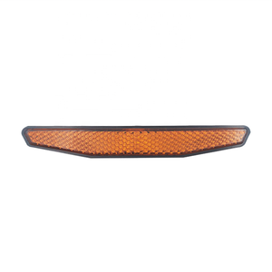 Feuille réfléchissante rectangulaire rouge ambre orange E-Mark, matériau rétroréfléchissant pour la sécurité routière - Product Image 1