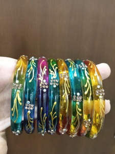 Pulseras de vidrio de 8 mm de calidad premium, diseño hermoso y elegante, ideal para todas las ocasiones. Un juego contiene ocho piezas. - Product Image 3