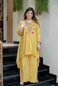 Conjunto de Salwar Kameez Rosa Elegante para Mujer, en Rayón, con Bordado, de Secado Rápido, Disponible en 2 Colores, para Fiestas y Todas las Temporadas - Product Image 5