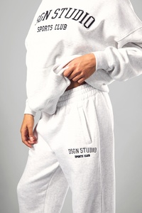Ensemble de survêtement pour femme gris cendré, sweat à capuche oversize et pantalon de jogging, tenue décontractée sportswear deux pièces - Product Image 5