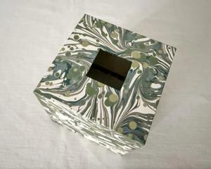 Elegante Caja de Pañuelos Cuadrada con Diseño Exclusivo, Accesorio de Mesa Elegante y Funcional, Ideal para el Uso Diario en el Hogar - Product Image 2