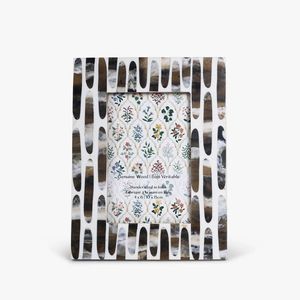 Premium Handmade Resin Photo <b>Frame</b> 4x6 | Luxury Tabletop <b>Picture</b> <b>Frame</b> | Home Decor & Gift Item - Product Image 1