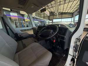 Toyota Coaster d'occasion 2023 - Product Image 3