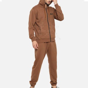 Survêtement haute performance en matière respirante avec ajustement sécurisé pour les séances actives - Product Image 3