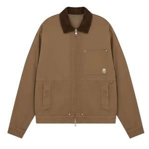 Veste en twill à col contrastant pour hommes et femmes, avec un design élégant, fermeture éclair et tissu de haute qualité en marron - Product Image 1