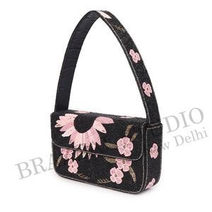 Nuevo Bolso de Mano BRAZEAL STUDIO de Terciopelo para Mujer, Diseño de Moda, con Cuentas, Patrón Geométrico, con Correa para el Hombro, de Poliéster - Product Image 3