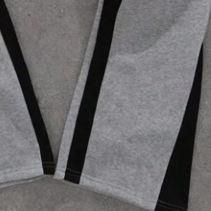 Pantalon de jogging évasé à jambes larges en molleton 100 % coton personnalisé OEM avec logo sur mesure pour homme - Product Image 2