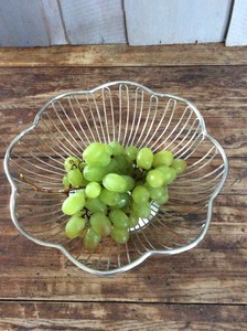 Luxurious Kitchenware Iron Wire Eco-Friendly Multifunction Modern <b>Fruit</b> <b>Storage</b> Basket with Custom Shape and Finest Quality - Product Image 6