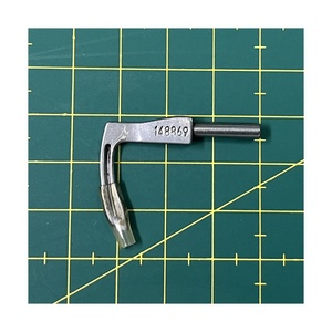 148869-0-01 Looper pequeño HECHO EN TAIWÁN PIEZAS DE MÁQUINA DE COSER INDUSTRIAL BROTHER - Product Image 1