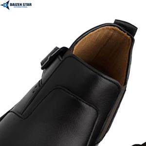 Bottes d'école DAIZEN STAR INTERNATIONAL - Tige en cuir synthétique et verni, semelle intermédiaire et extérieure en caoutchouc - Product Image 6