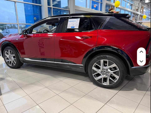 SK Utilisé 2025 SUV Électrique Premium OPTIQ Luxe 2 AWD - Product Image 1