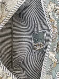 Sac fourre-tout pour femme, tendance, en coton matelassé Kantha, avec imprimé animal et chaînes décoratives - Durable pour un usage quotidien et en voyage - Product Image 5
