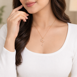 Pendentif lune en or rose, moissanite, diamant rond, charme pour femme, bijoux romantiques à porter au quotidien - Product Image 4