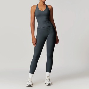 Conjunto de Yoga Premium, Cintura Alta, Ropa Deportiva Transpirable y Elástica para Gimnasio - Product Image 1