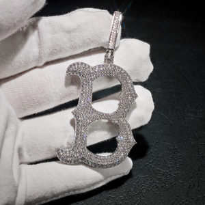 จี้เพชรโมอิสซาไนต์รูปตัวอักษร B เงินแท้ 925 ประดับเพชรแบบ Iced Out จี้อักษรย่อ สไตล์ฮิปฮอป เครื่องประดับอักษรตามสั่ง ของขวัญ - Product Image 3