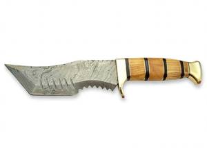 Outil utilitaire d'extérieur artisanal en acier damas à profil angulaire, avec manche en bois d'olivier empilé et poinçon en laiton - Product Image 3