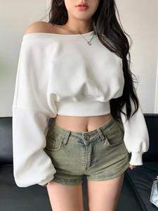 Sudadera Corta de Algodón con Hombros Descubiertos y Pedrería para Mujer, Estilo 2026, de Felpa, de Moda, Premium, de Alto Gramaje - Product Image 3