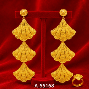 MOLL JEWELLERS Boucles d'oreilles en forme de couronne en filigrane plaqué or, corail et perles d'imitation pour femmes, bijoux de fête et de mariage 55168 - Product Image 1