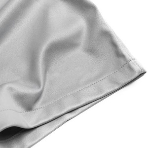 Maillot de football personnalisé bleu et noir à transfert thermique, tenue de sport personnalisée avec tissu sur mesure pour adultes unisexes - Product Image 3