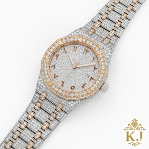 Montre élégante en acier inoxydable avec quartz moissanite, cadran et bracelet en verre, style hip-hop, entièrement sertie de pierres, maximum de brillance, attrait urbain - Product Image 1