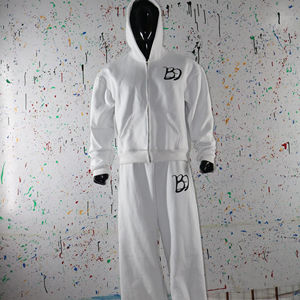 Survêtement streetwear coupe-vent blanc 500 GSM, imprimé numérique, délavé à l'acide, à pois, 100% coton, sur mesure, Clush Industries - Product Image 1