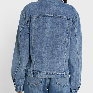 Chaqueta vaquera acolchada ecológica con doble solapa y bolsillo de parche, precio mayorista, logotipo personalizado, tela de algodón suave y cómoda para mujer - Product Image 5