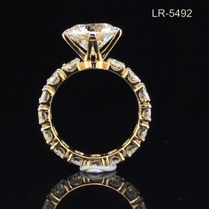 แหวนหมั้นเพชรทรงบริลเลียนต์สีขาว E  ทองคำขาว 14K  ฝังเพชรแล็บโกรว์  ทรงทันสมัยสำหรับผู้หญิง  รับรองโดย IGI ชุบโรเดียม - Product Image 2
