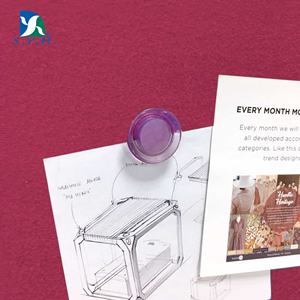 Tableau magnétique en tissu rouge avec cadre en plastique pour tableaux d'affichage et présentoirs de messages - Product Image 3