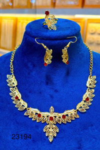 MOLL JEWELLERS Ensemble Collier et Boucles d'Oreilles Floraux Plaqué Or 24K en Alliage de Zinc 0,3m avec Micro-Incrustations de Zircon pour Mariage Femme - Product Image 5