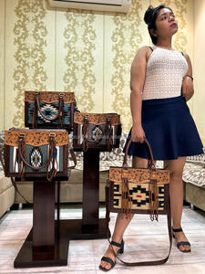 Bolso de mano de gran capacidad para mujer, bolso de mano con borlas para SILLÍN, bolso de hombro tipo bandolera de cuero de vaca genuino para mujer - Product Image 4