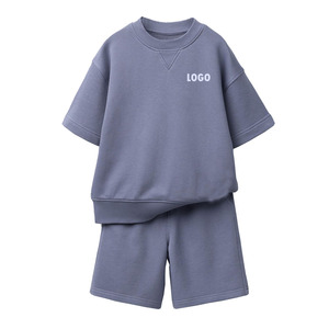 Ensemble sweat-shirt et short unisexe gris 2 pièces, col rond, manches courtes, couleur unie, tenue décontractée d'été - Product Image 1