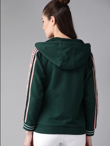 Sweat-shirt à capuche vert pour femme, manches longues, logo brodé, lettres roses, rayures, en coton tricoté, pour l'automne - Product Image 5