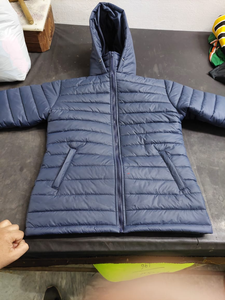 Veste d'hiver à capuche imperméable personnalisable pour homme et femme, impression par sublimation, 100% polyester, fabricant OEM - Product Image 6