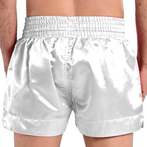 Shorts de boxe personnalisés sublimés pour hommes, vente en gros, shorts MMA très demandés pour l'entraînement de combat, shorts streetwear avec logo brodé - Product Image 5