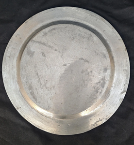 Assiette de Présentation Métallique Gravée avec Bordure Personnalisée, Vaisselle de Service Alimentaire, Assiettes et Plats Métalliques de 12 Pouces, Fournitures de Restaurant - Product Image 3
