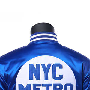 Nouvelle veste universitaire en satin imperméable pour femmes et hommes, style mode hiver, sur mesure, vente en gros, grandes tailles, avec logo brodé - Product Image 5