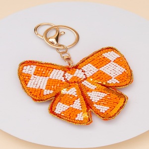 Porte-clés élégant fait main en perles de rocaille, délicat, pour décoration de sac, breloque de mode artisanale - Product Image 6