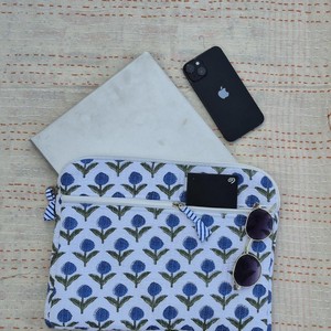 Durable Vintage Modern Simple Luxury Hand-Block Printed Eco-Friendly Cotton Quilted Laptop Sleeves Waterproof Business Daily Use - Product Image 3