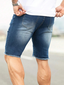 Pantalones Cortos de Mezclilla Azules Premium para Hombre, Ajustados, con Efecto Desgastado, hasta la Rodilla, con Bajo Deshilachado, de Algodón, para Uso Diario Informal de Verano - Product Image 3