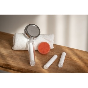 Ducha Portátil Purificadora de Agua Clzero con Filtros de Gel de Vitamina y Sedimentos, Manguera de Polipropileno, Modelo para Baño y Aseo - Product Image 5