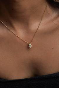 Collar de Diamantes con Corte Marquesa en Oro Amarillo de 18k para Mujer, Minimalista, para Uso Diario, Hecho a Mano y Personalizado - Product Image 2